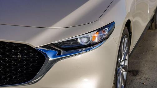 2025 Mazda Mazda3 FWD w/Preferred Package