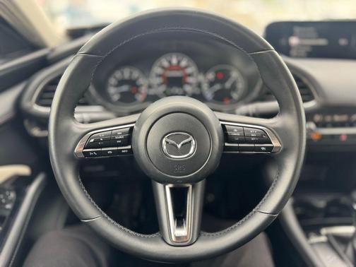 2025 Mazda Mazda3 FWD w/Preferred Package