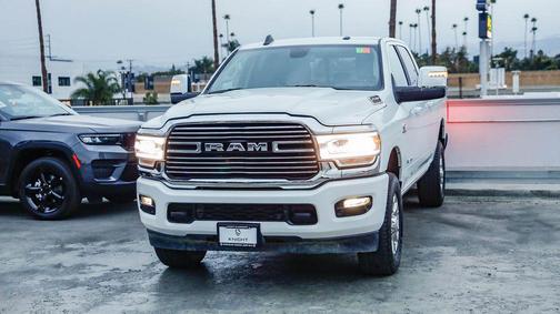 2024 RAM 2500 Laramie Crew Cab 4x4 6'4' Box