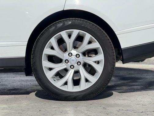 2020 Land Rover Range Rover 3.0L V6 Supercharged HSE