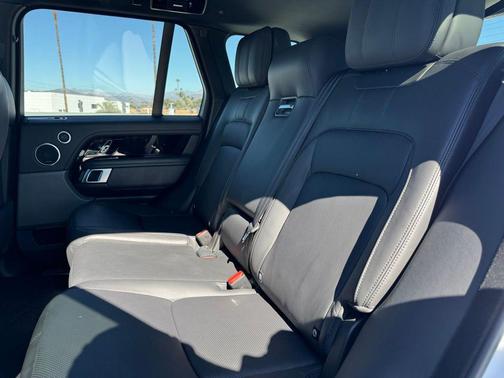 2020 Land Rover Range Rover 3.0L V6 Supercharged HSE