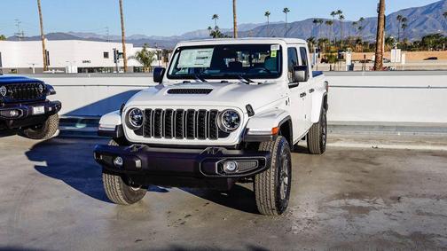 2026 Jeep Gladiator Sport S
