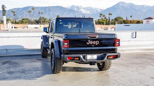 2026 Jeep Gladiator Mojave 4x4
