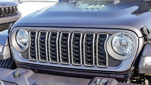 2025 Jeep Gladiator Sport S