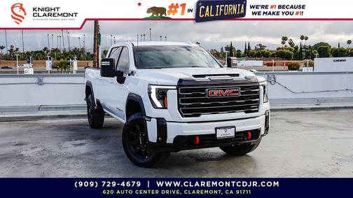 Summit White 2025 GMC Sierra 2500 AT4