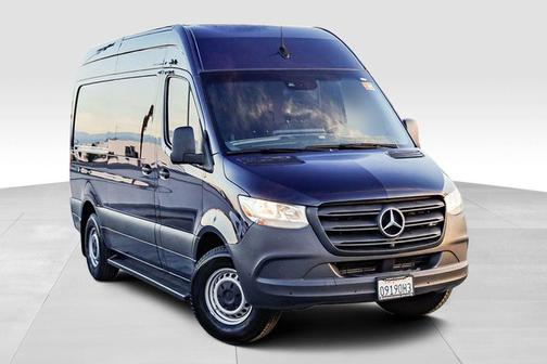 2021 Mercedes-Benz Sprinter 2500 Crew 144 WB
