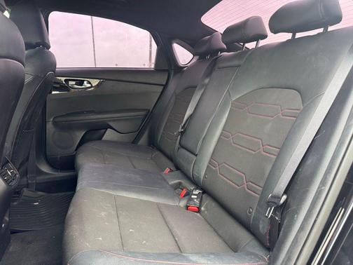 2022 Kia Forte GT