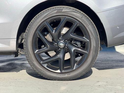 2023 Land Rover Range Rover Sport SE