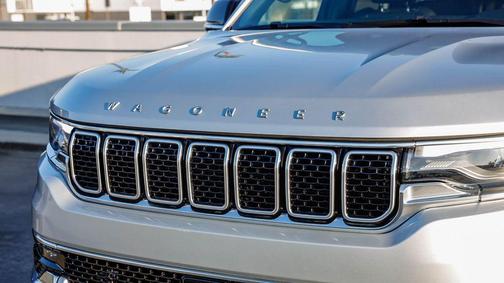 2024 Jeep Wagoneer Series II 4x2