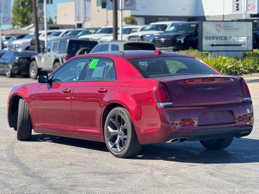 2023 Chrysler 300 S