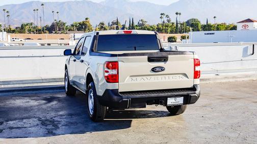 2025 Ford Maverick XL