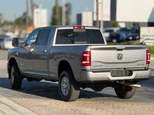 2024 RAM 2500 Laramie Crew Cab 4x4 6'4' Box