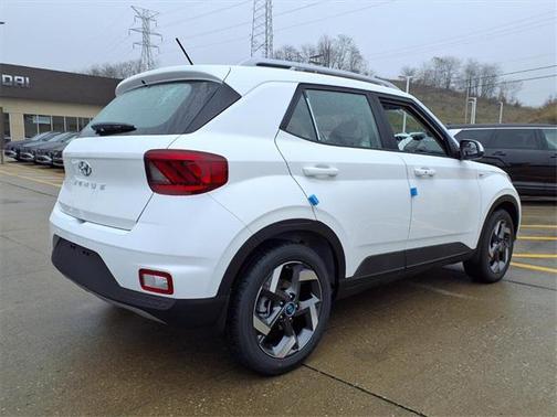 2026 Hyundai VENUE SEL