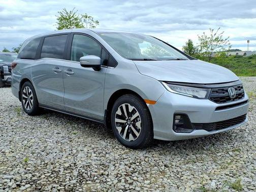 Solar Silver Metallic 2026 Honda Odyssey EX-L