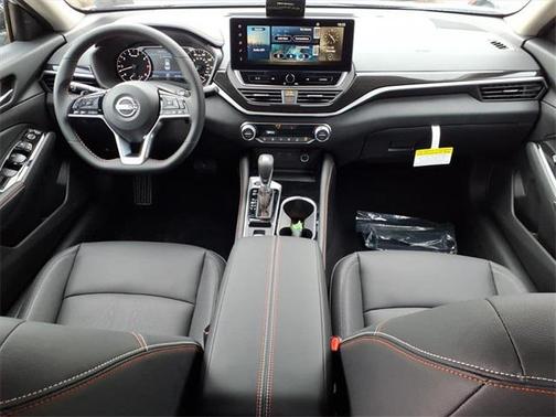 2025 Nissan Altima SR AWD