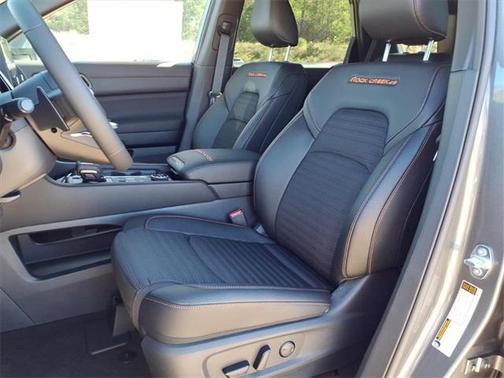 2025 Nissan Pathfinder Rock Creek 4WD