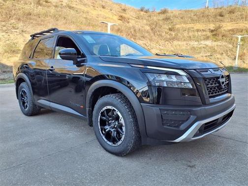 2025 Nissan Pathfinder Rock Creek 4WD