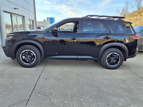 2025 Nissan Pathfinder Rock Creek 4WD