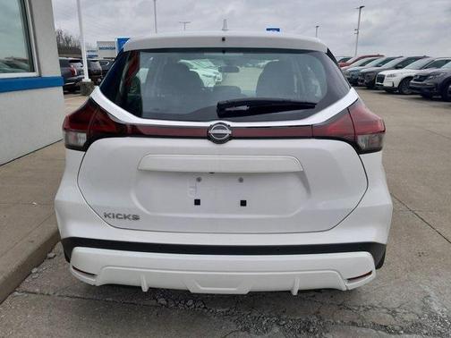 2024 Nissan Kicks S