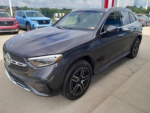 2025 Mercedes-Benz GLC 300 4MATIC