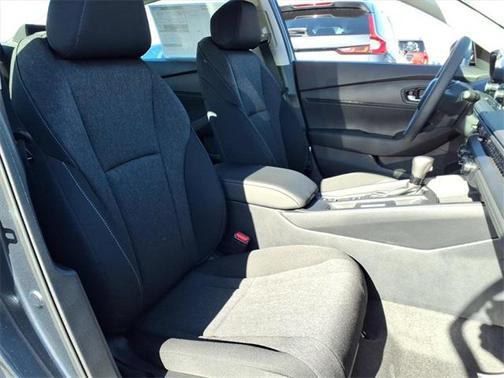 2025 Honda Accord LX 1.5T