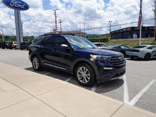 Agate Black Metallic 2020 Ford Explorer XLT