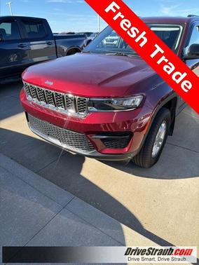 2023 Jeep Grand Cherokee Laredo
