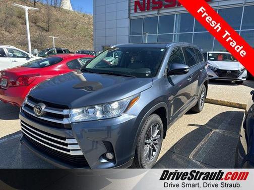 Shoreline Blue Pearl 2019 Toyota Highlander XLE
