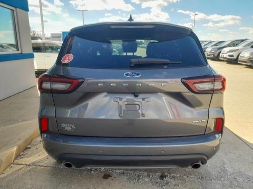 2025 Ford Escape ST-Line Elite