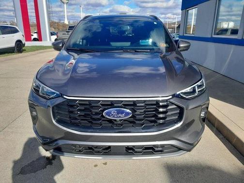2025 Ford Escape ST-Line Elite