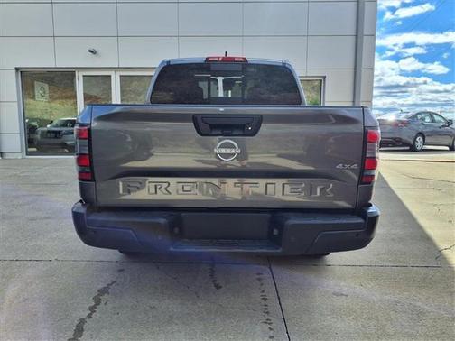 2026 Nissan Frontier S
