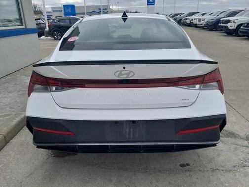 2025 Hyundai ELANTRA HEV SEL Sport