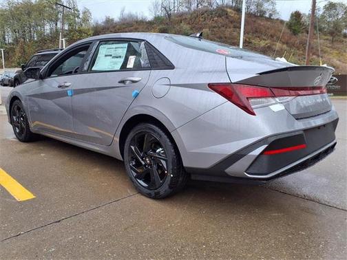 2026 Hyundai ELANTRA Sport