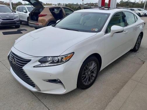 2018 Lexus ES 350 Base