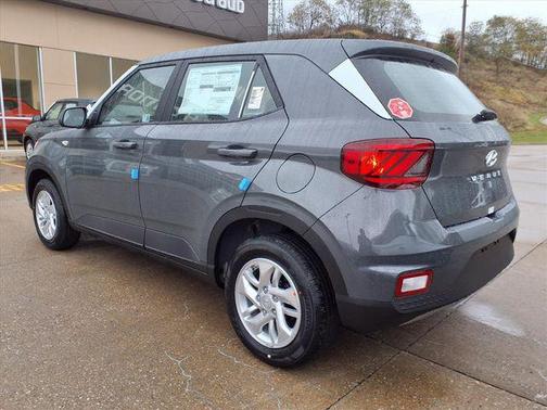 Ecotronic Gray 2026 Hyundai VENUE SE