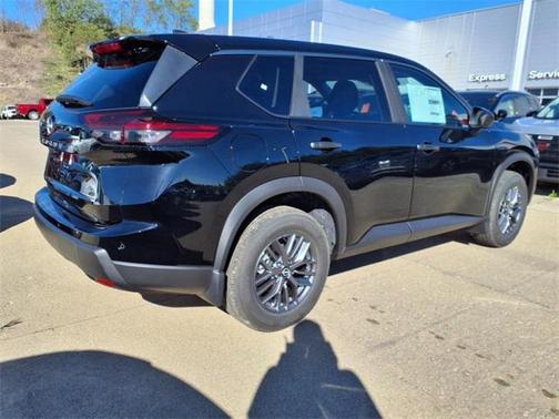 2025 Nissan Rogue S