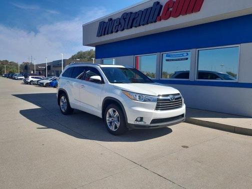 2016 Toyota Highlander Limited Platinum