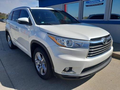 2016 Toyota Highlander Limited Platinum
