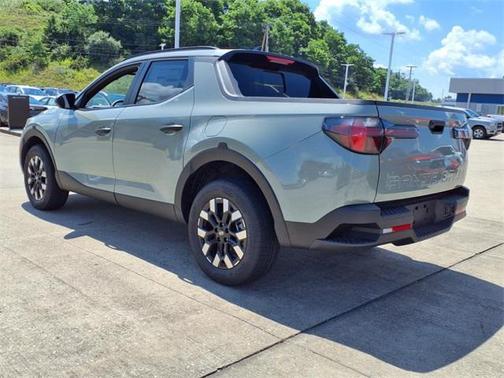 2025 Hyundai SANTA CRUZ SEL Activity