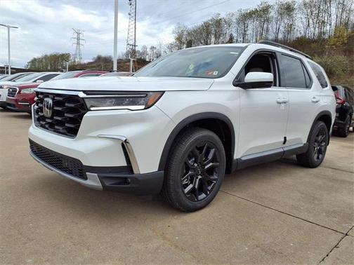 2025 Honda Pilot Touring 8-Passenger