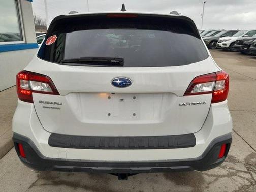 2019 Subaru Outback 2.5i Touring