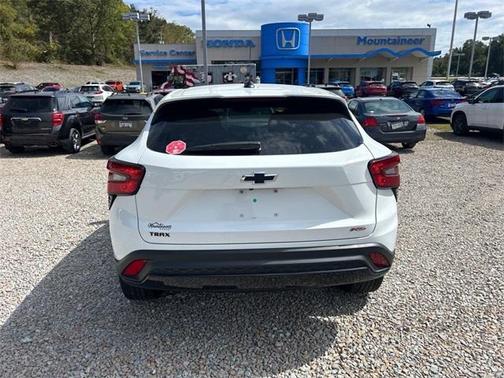 2024 Chevrolet Trax FWD 1RS