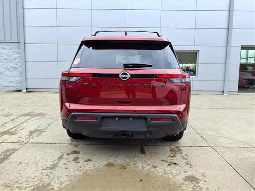 2025 Nissan Pathfinder SV 4WD