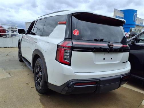 2025 Nissan Armada PRO-4X 4WD