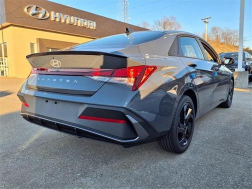 2026 Hyundai ELANTRA Sport