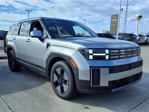 Shimmering Silver 2026 Hyundai SANTA FE SE