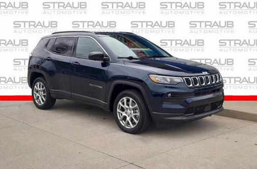2024 Jeep Compass Latitude Lux