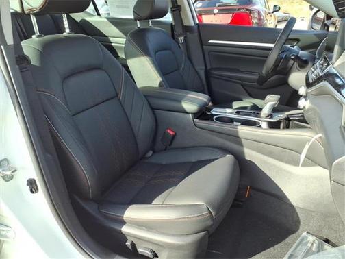 2025 Nissan Altima SR AWD