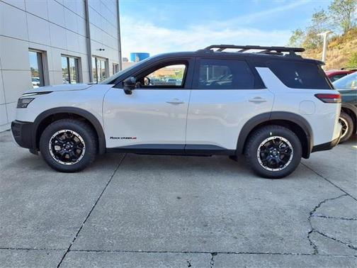 2025 Nissan Pathfinder Rock Creek 4WD