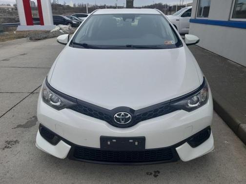 2018 Toyota Corolla iM Base